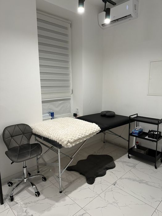 Масажний стіл, Кушетка косметологічна, для ламінування вій.