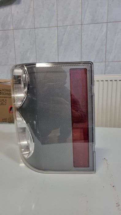 Land rover vogue l322 фара задня права.Стоп сигнал.