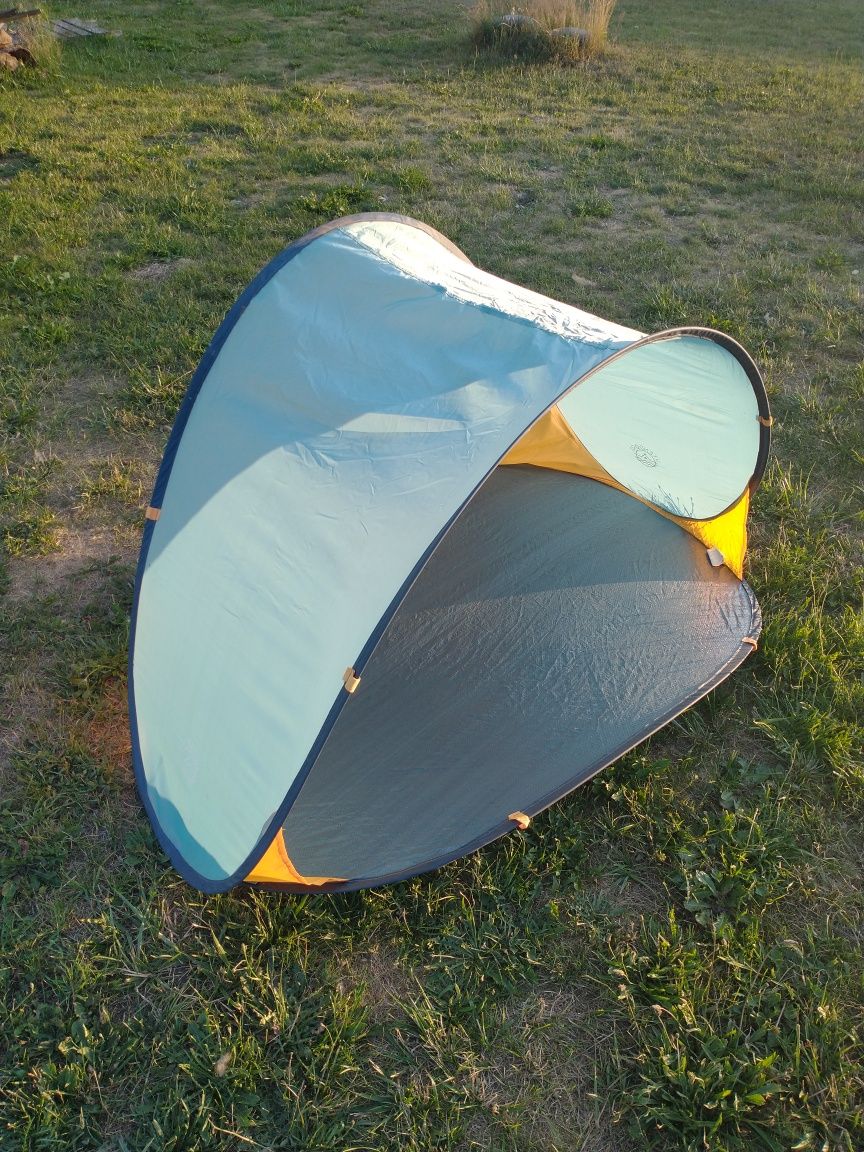 Nowy samorozkładający się namiot