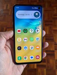 Samsung Galaxy S10e