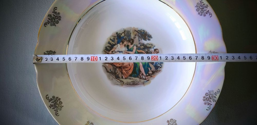 Большое сервизное блюдо 32cm KAHLA Мадонна посуда фарфор GDR винтаж