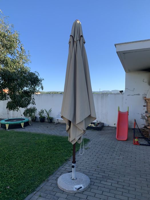 Chapéu de jardim com base