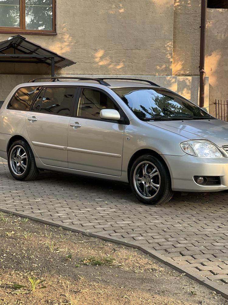Поодаю Toyota Cotolla E120 2.0d