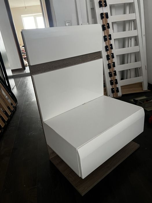 Продам ліжко двохспальне в гарному стані