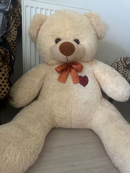 плюшевий ведмідь великий