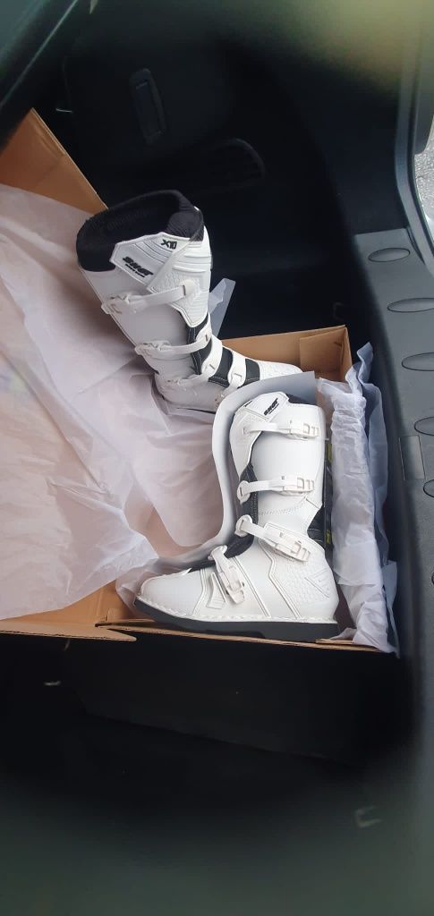 Botas shot x10 2.0 novas