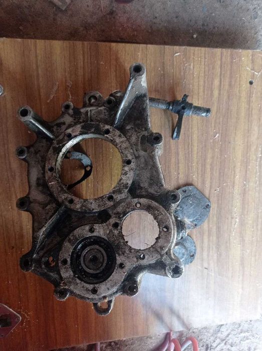 кришка Редуктор муравей,задній міст