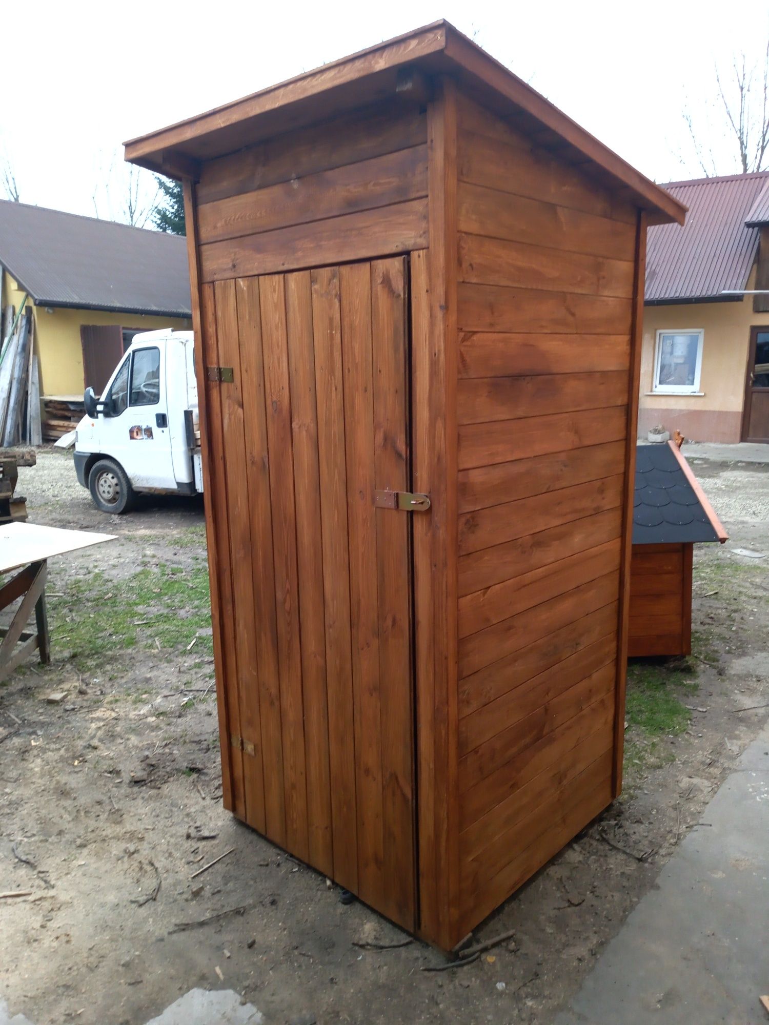 Toaleta WC na działkę