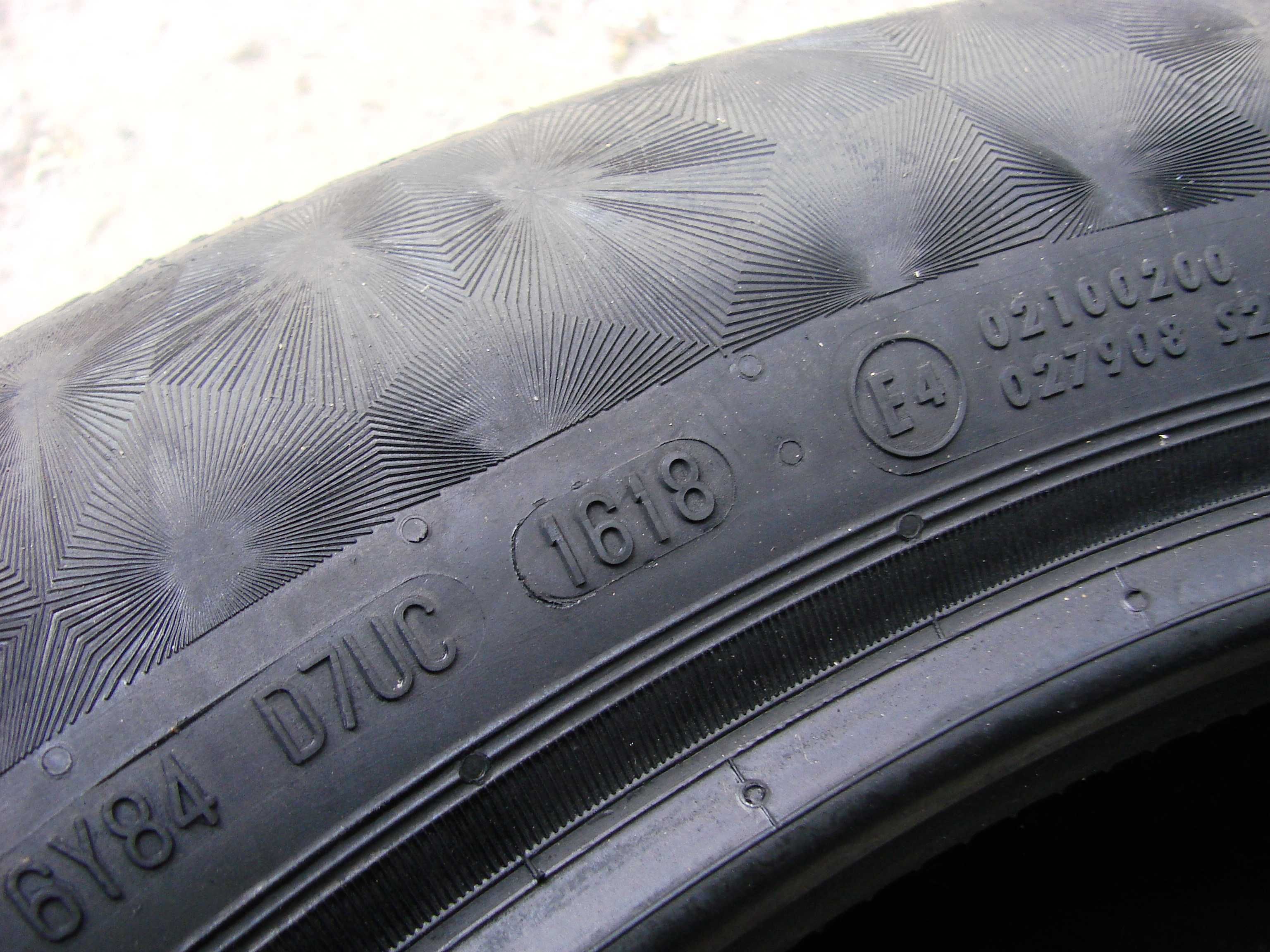 235 50 r 19 Continental 235/50/19