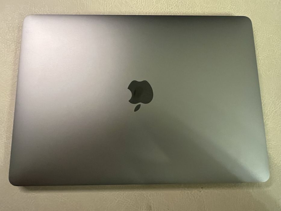 MacBook Pro 13” A1706 – do wymiany ekranu