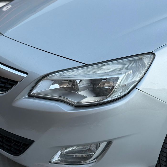 Opel Astra 1.7 CDTi Selection Business