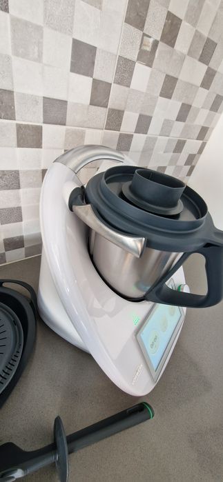 Vendo bimby TM6 branca