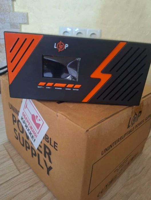 ИБП бесперебойник ДБЖ Logic Power LPM-PSW-1500VA для Lifepo4 AGM GEL