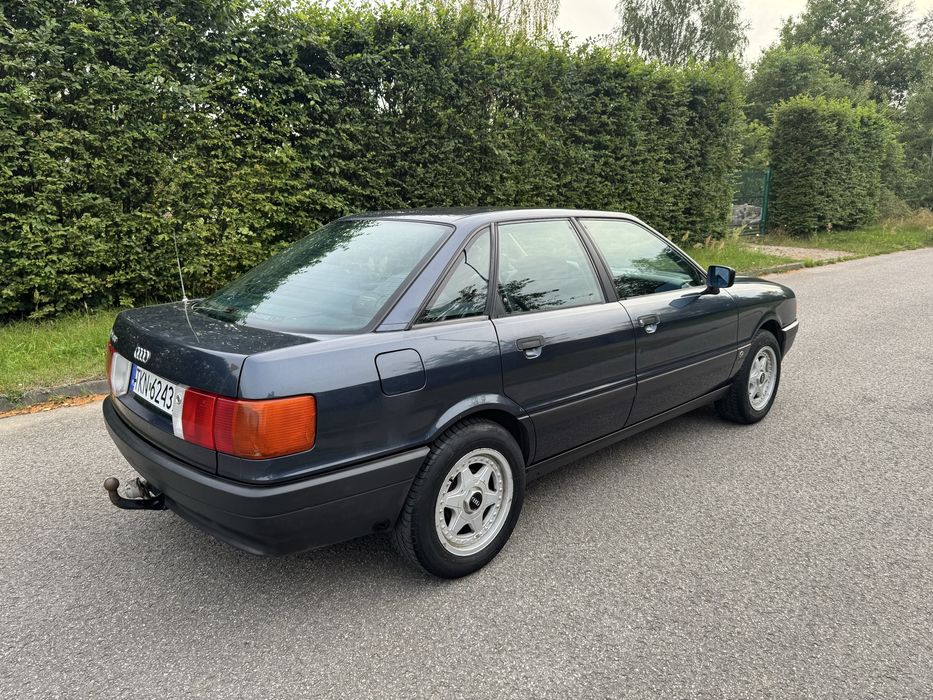 Audi 80 B3 1.8 Benzyna + LPG 4 biegi ręczne ssanie Klasyk