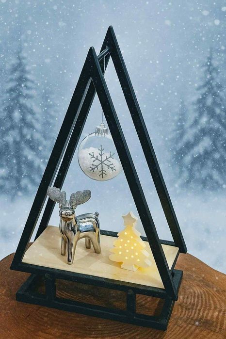 Nowoczesne dekoracyjne choinki świąteczne