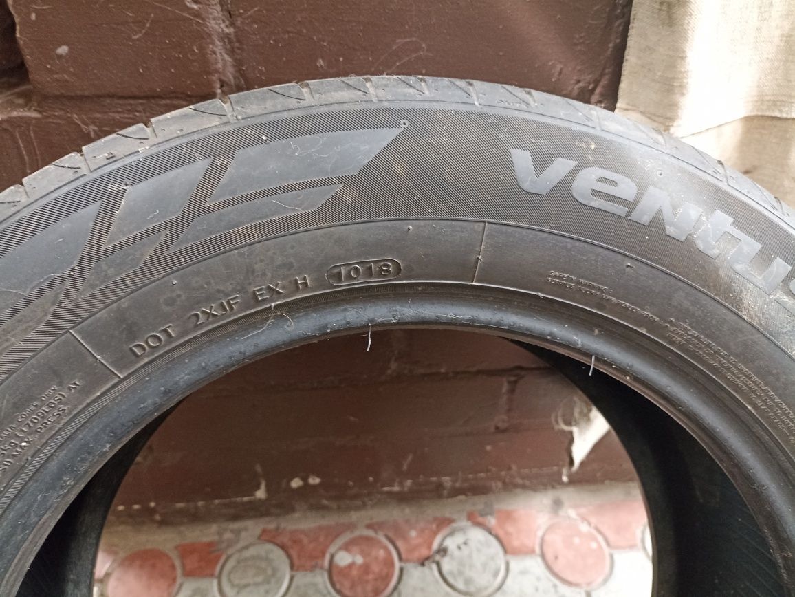 Шини б/у 225/60 r17 Hankook