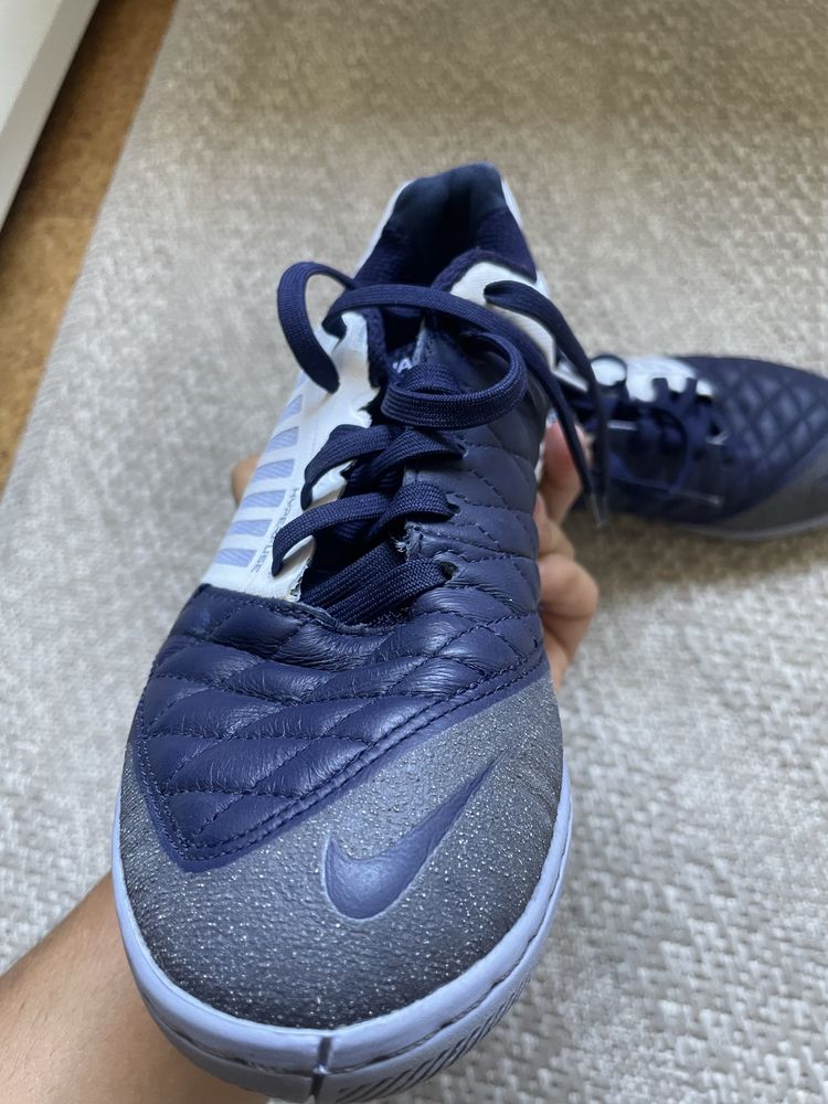 Lunar gato - Futsal