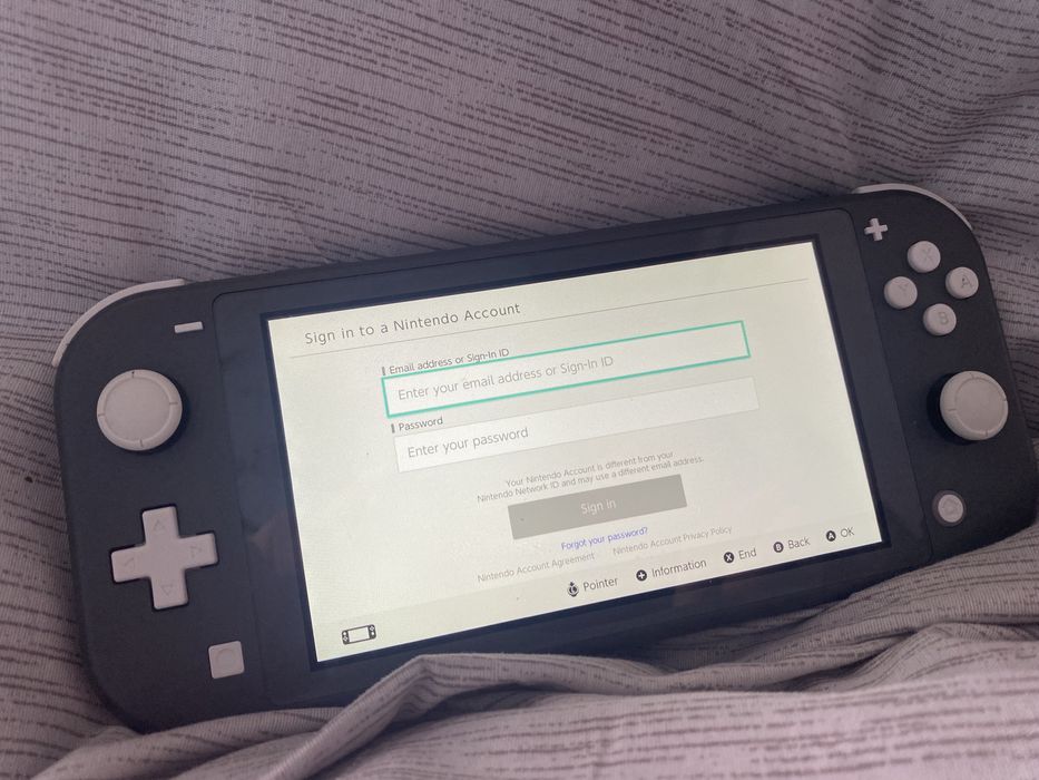 Sprzedam nintendo switch lite