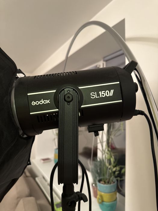 Постійне світло GODOX SL150 II