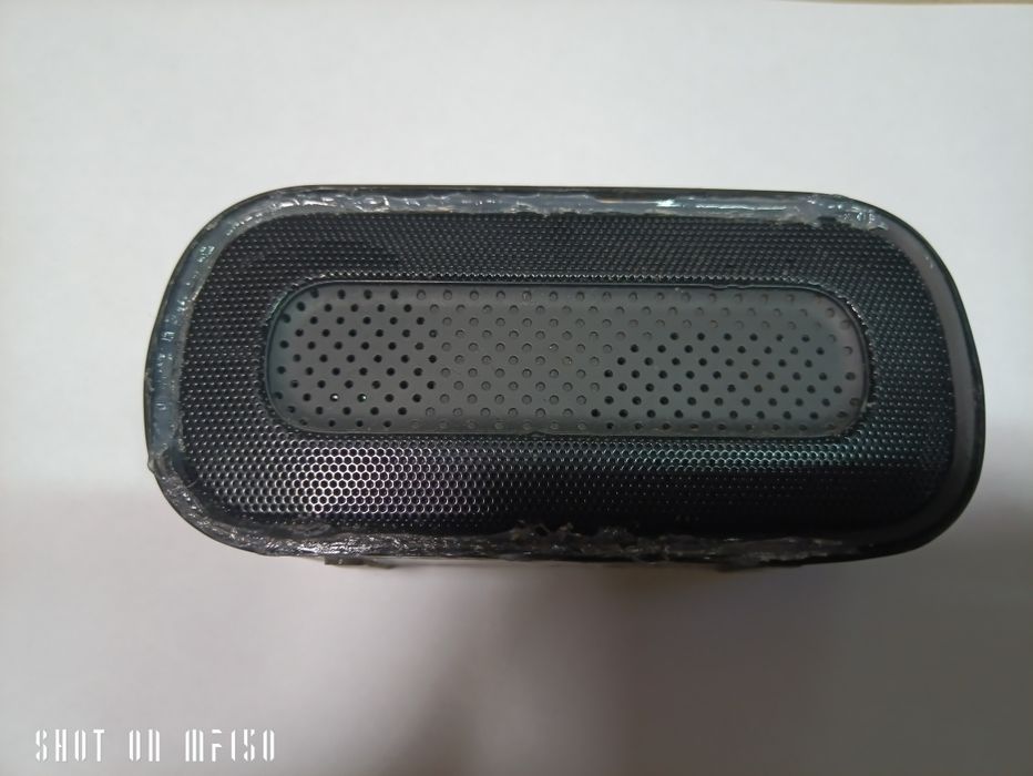 Колонка Bluetooth Bravis б/у.