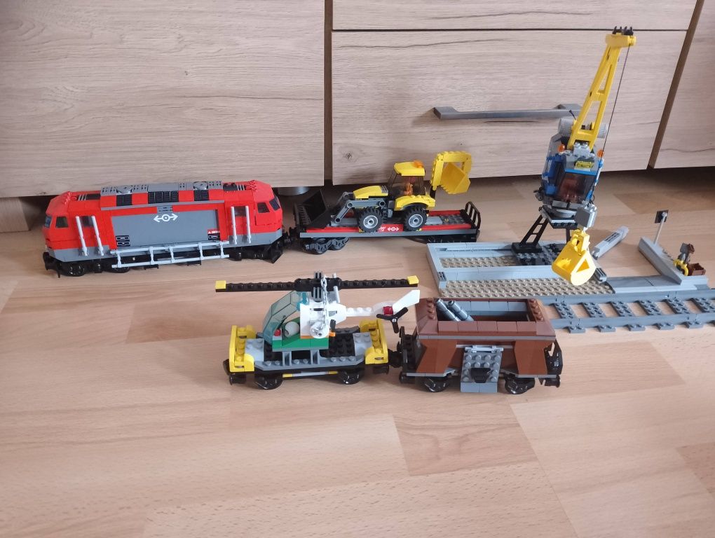 LEGO pociągi 60098 kompletny