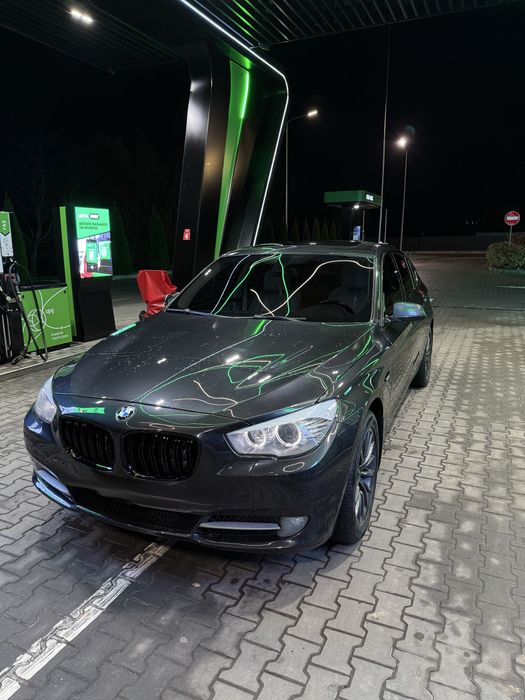 BMW 5 Series GT 2013