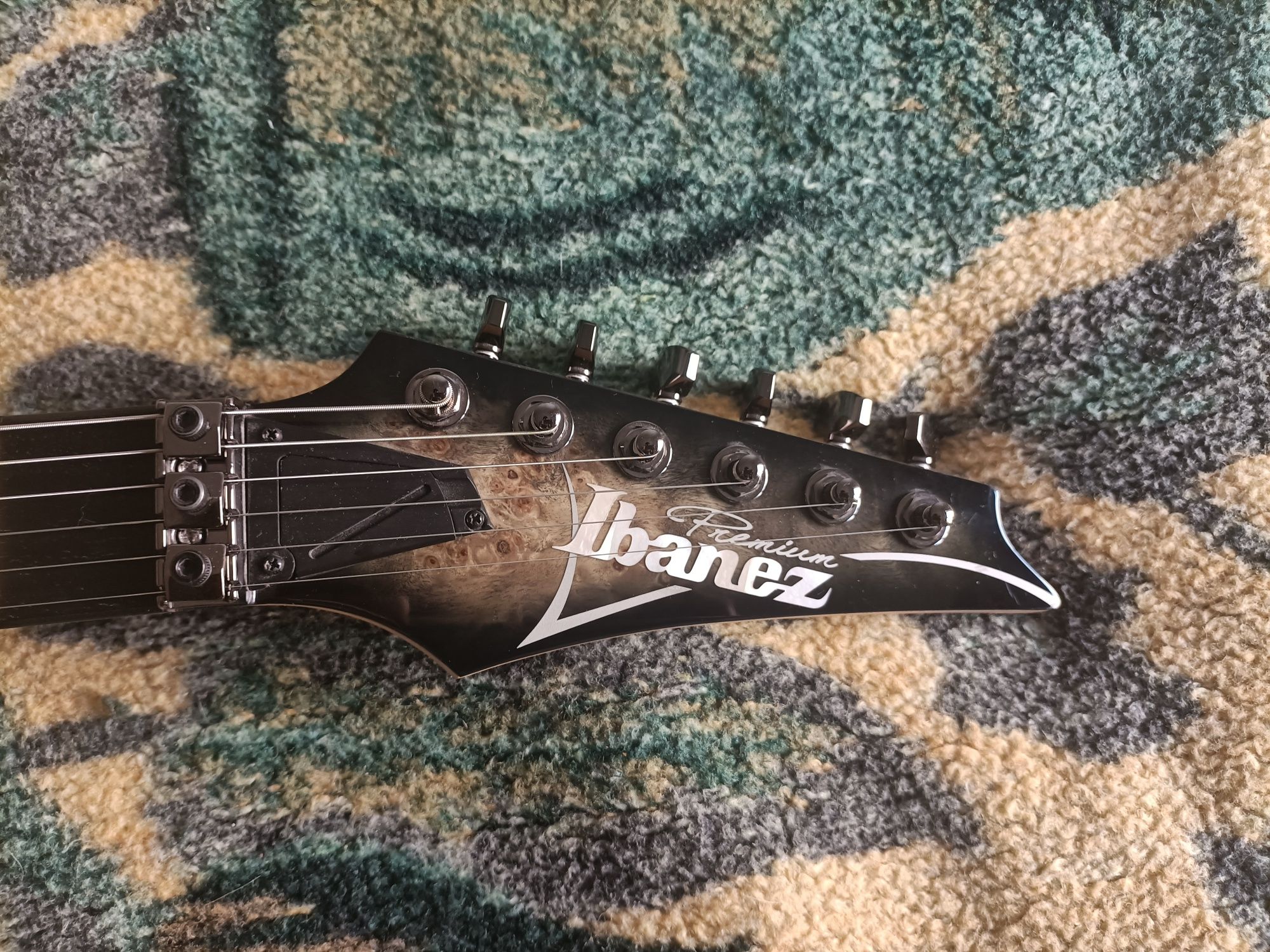 Ibanez Premium RG1120 PBZ