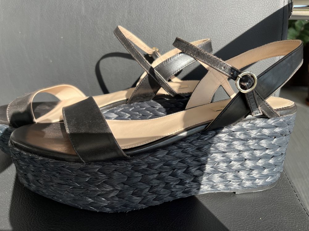 Sandały na koturnie Massimo Dutti 40 / 41