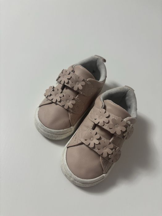 Buty sportowe adidasy H&M 20/21