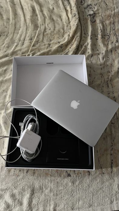 MacBook Pro полный комплект