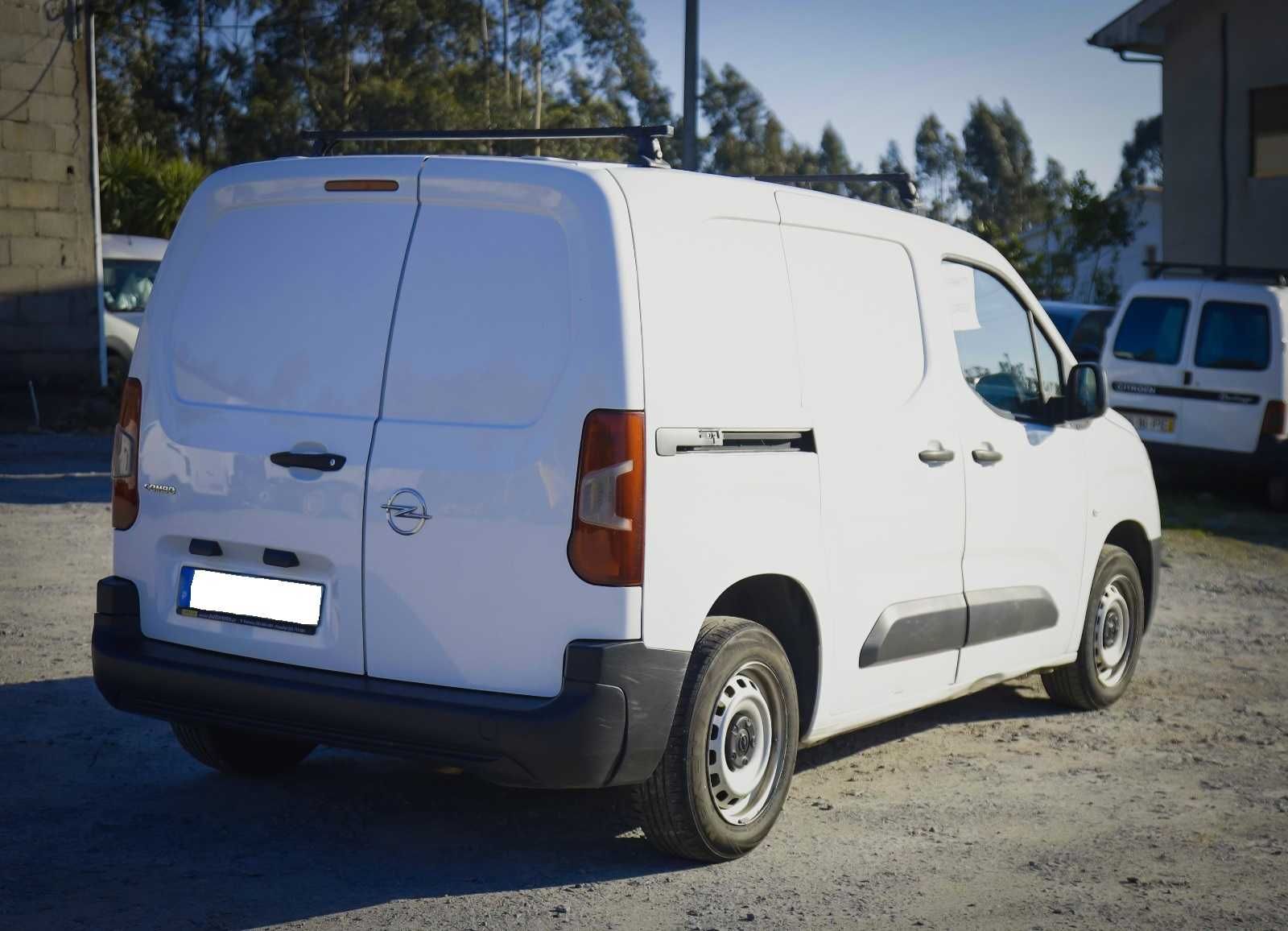 Viatura Opel Combo Cargo 1.5 CDTI L1H1 Essentia (75Cv) (4p) (3 Lug)