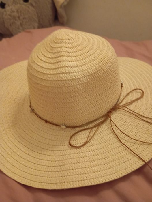 Chapéu de praia nunca usado