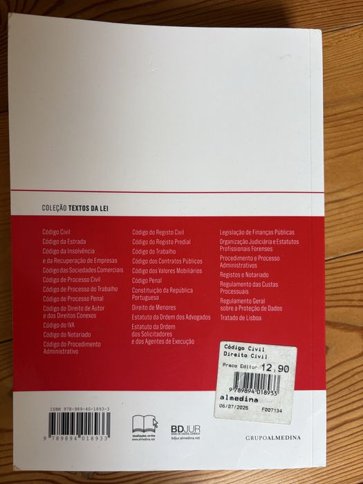 Código civil-livro novo sem uso comprei na livravia Almedina