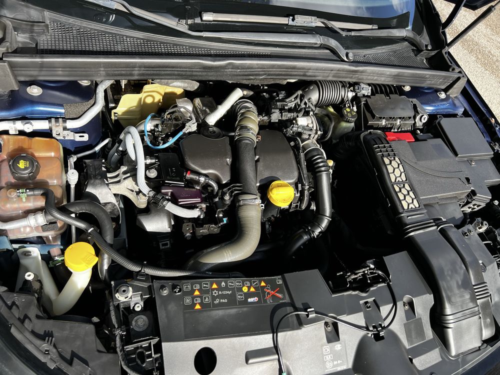RENAULT MEGANE SPORT TOURER