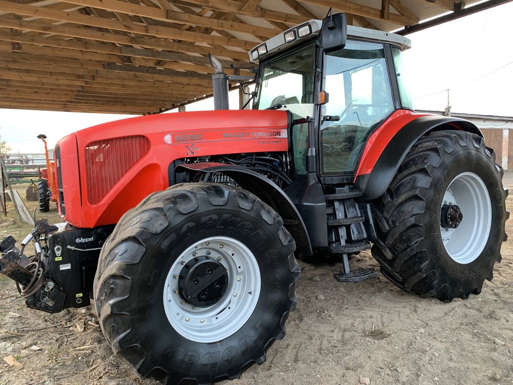 Massey Ferguson 8280