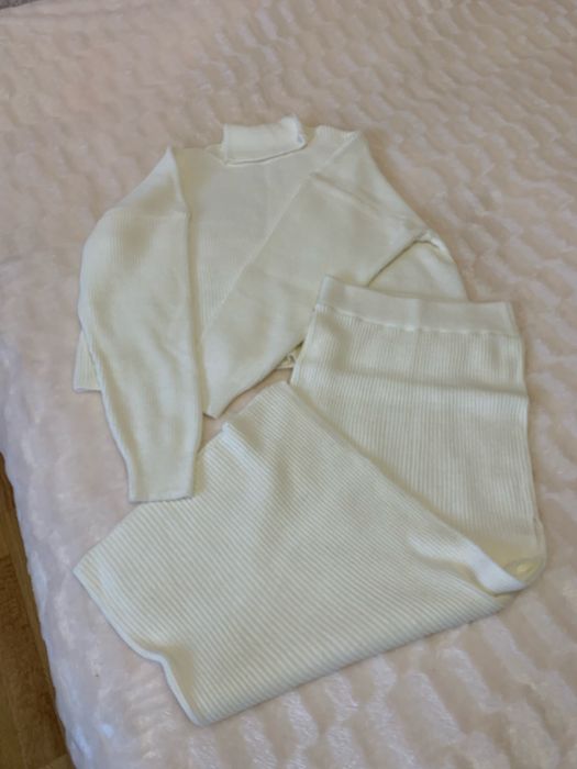 Жіночий комплект двійка