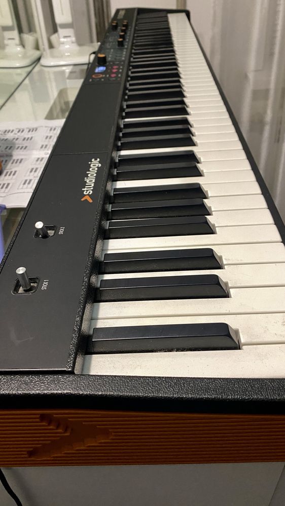 StudioLogic Numa Compact 2 миди электро пиано
