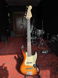 Squier Affinity Jazz Bass 5 strings