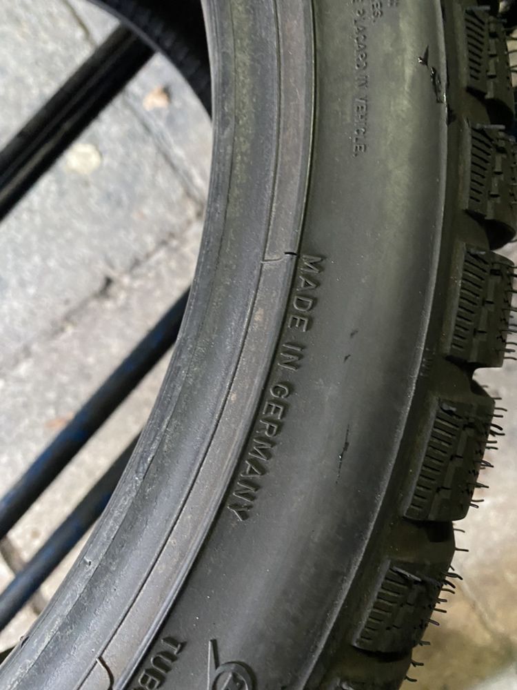 235/40/18 R18 Dunlop Sp Winter Sport M2 2шт новые