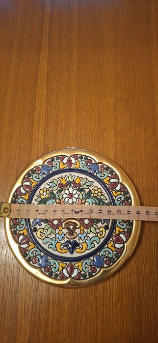 Talerze ozdobne do zawieszenia