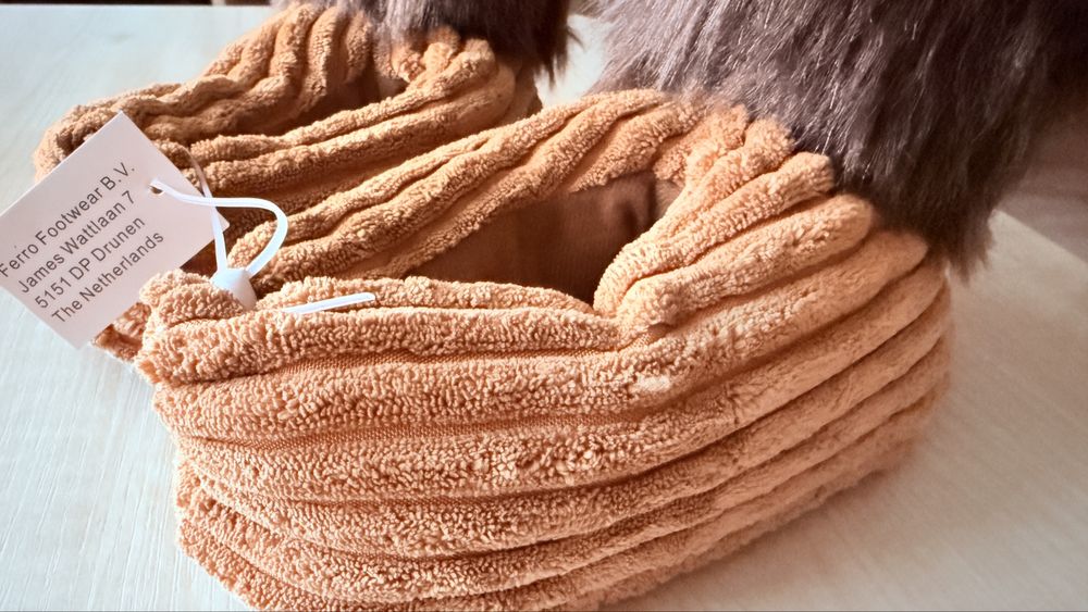 Bambosze paputki papcie kapcie lew rozm. 28/29