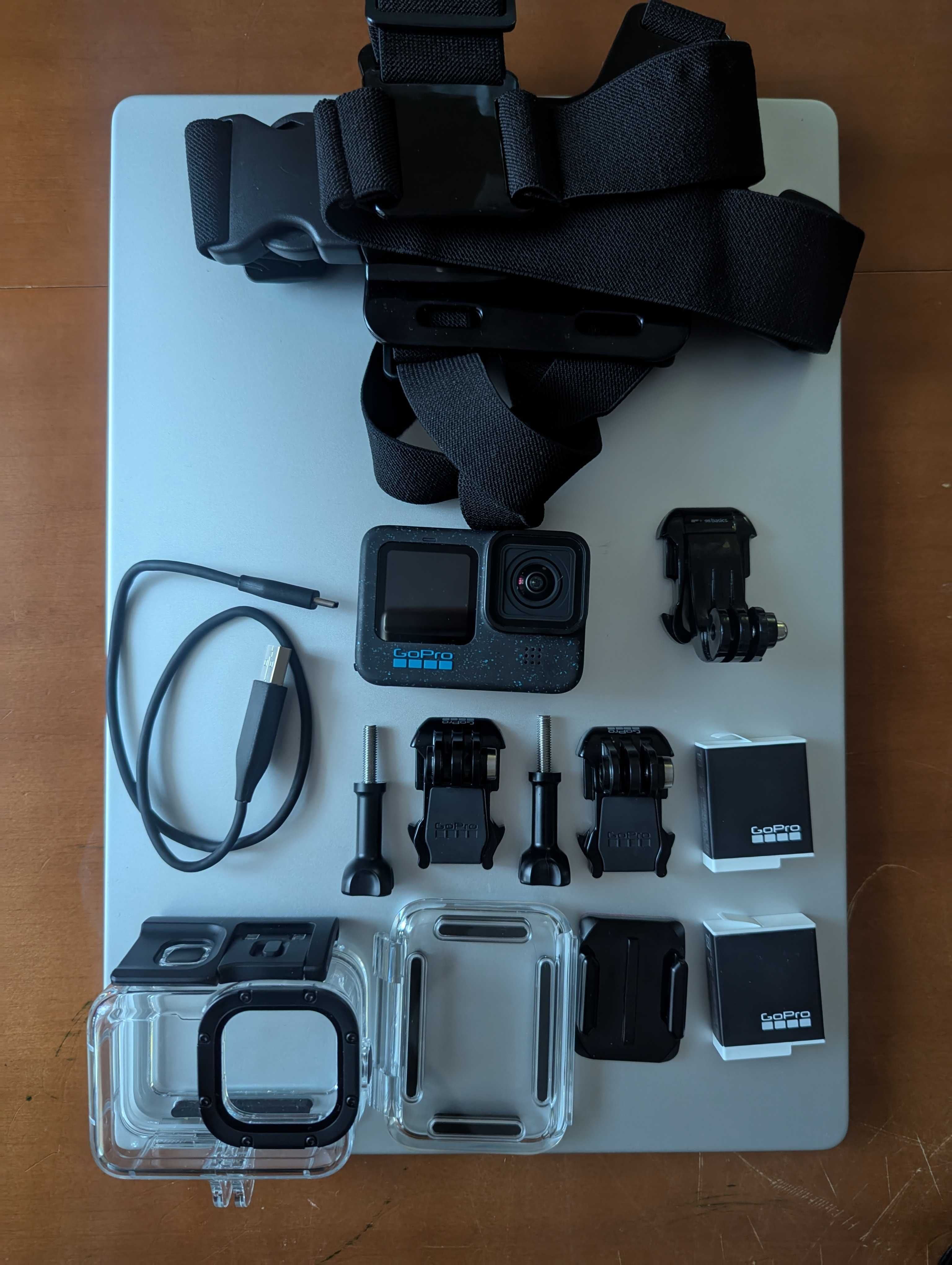 GoPro hero 12 black z dodatkami