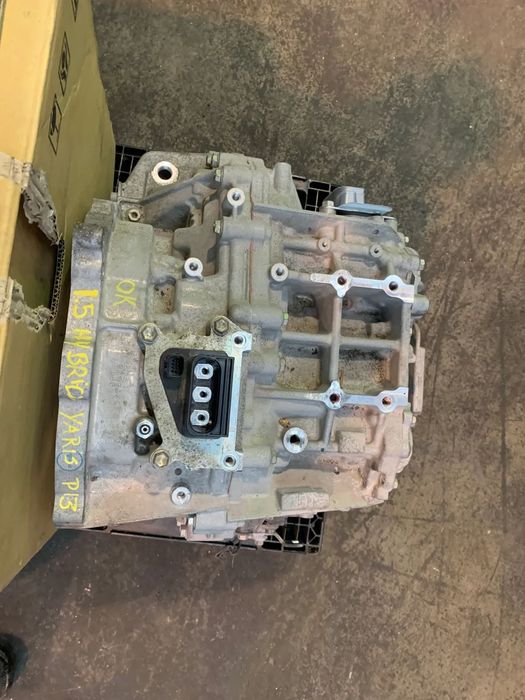 Caixa de velocidades automática toyota yaris p13 1.5 Hybrid usada