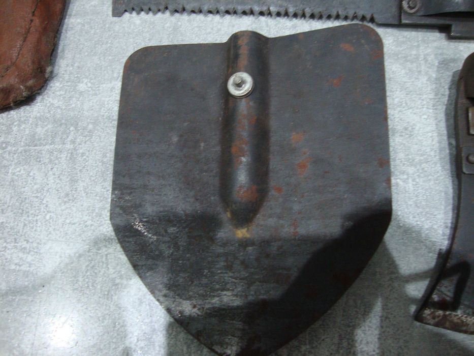 Zestaw 3 w 1 saperka siekiera piłka CCCP ZSRR Radziecki Rosyjski.