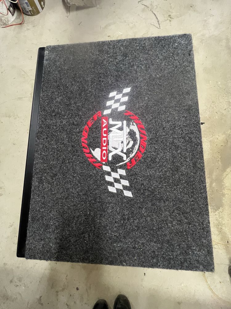 Skrzynia basowa 75L car audio