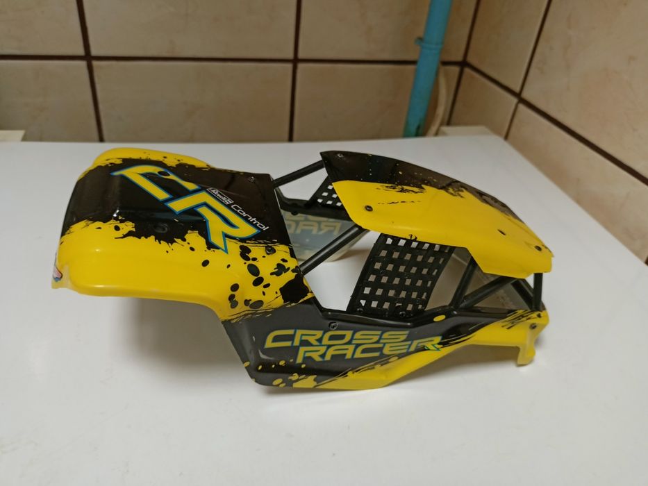 Karoseria RC 1:18 do samochodów zdalnie sterowanych