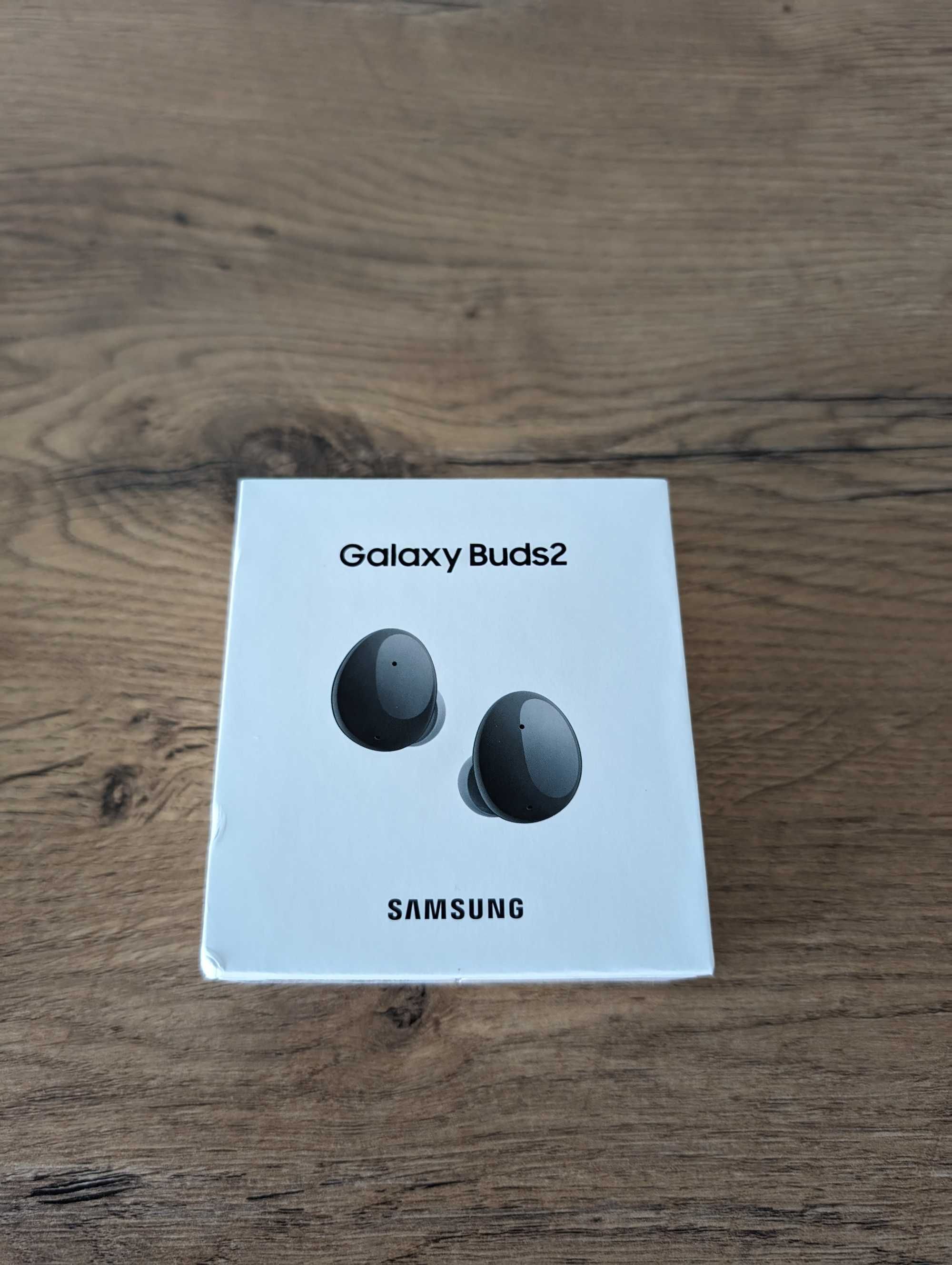 SAMSUNG S22 stan bardzo dobry plus nowe słuchawki GALAXY BUDS 2 !!!