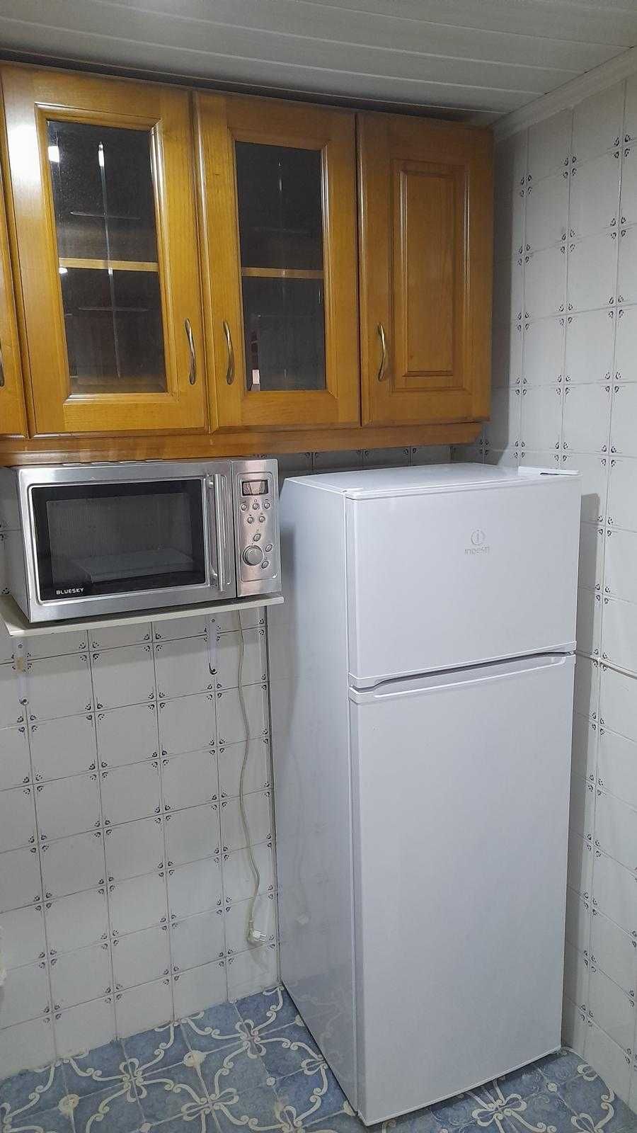 Arrenda-se T0 Barrocas
