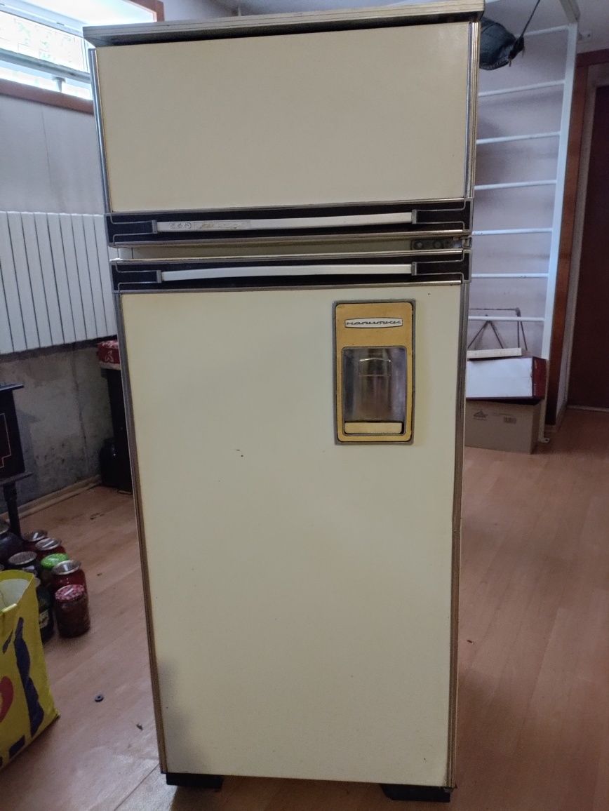 Продам холодильник Ока 6м