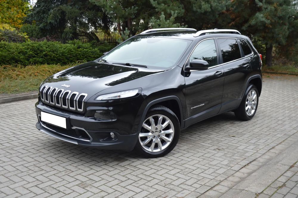 Jeep Cherokee ***Stan BDB*** 2.0 diesel***manual***